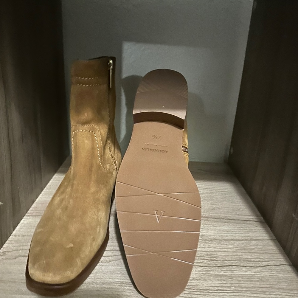 Aquatalia suede boot